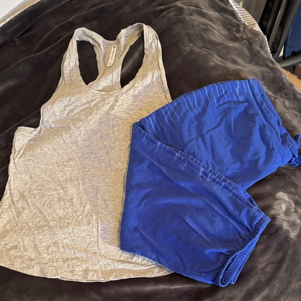 Fabletics Gray Racerback Tank with Royal Blue crops